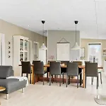 Three-bedroom In Ferienhaus *